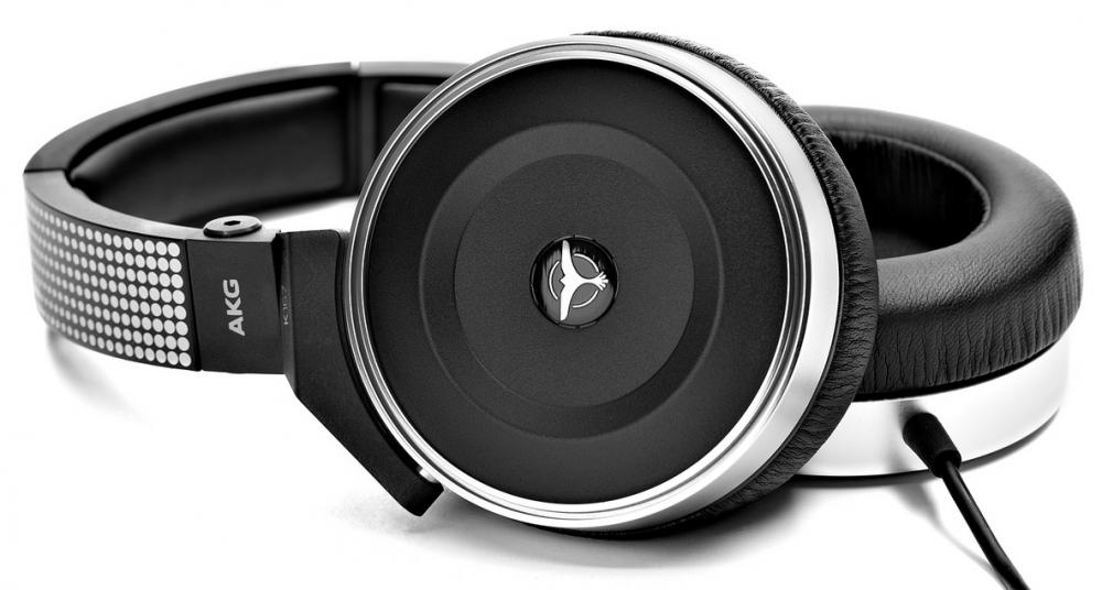 AKG K167 Audifonos DJ Cerrados