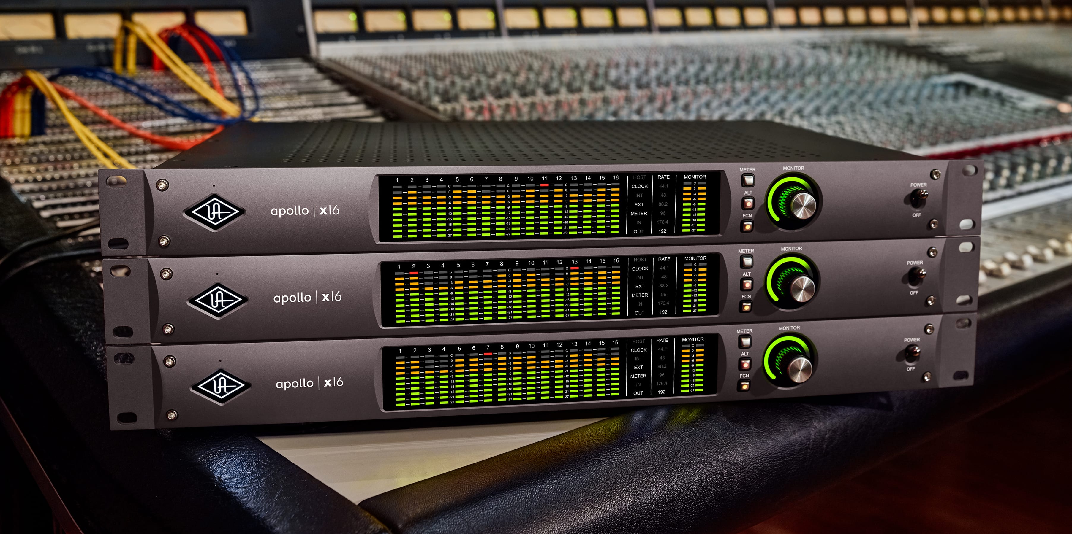 Universal Audio Interfaz Audio 18x20 APX16