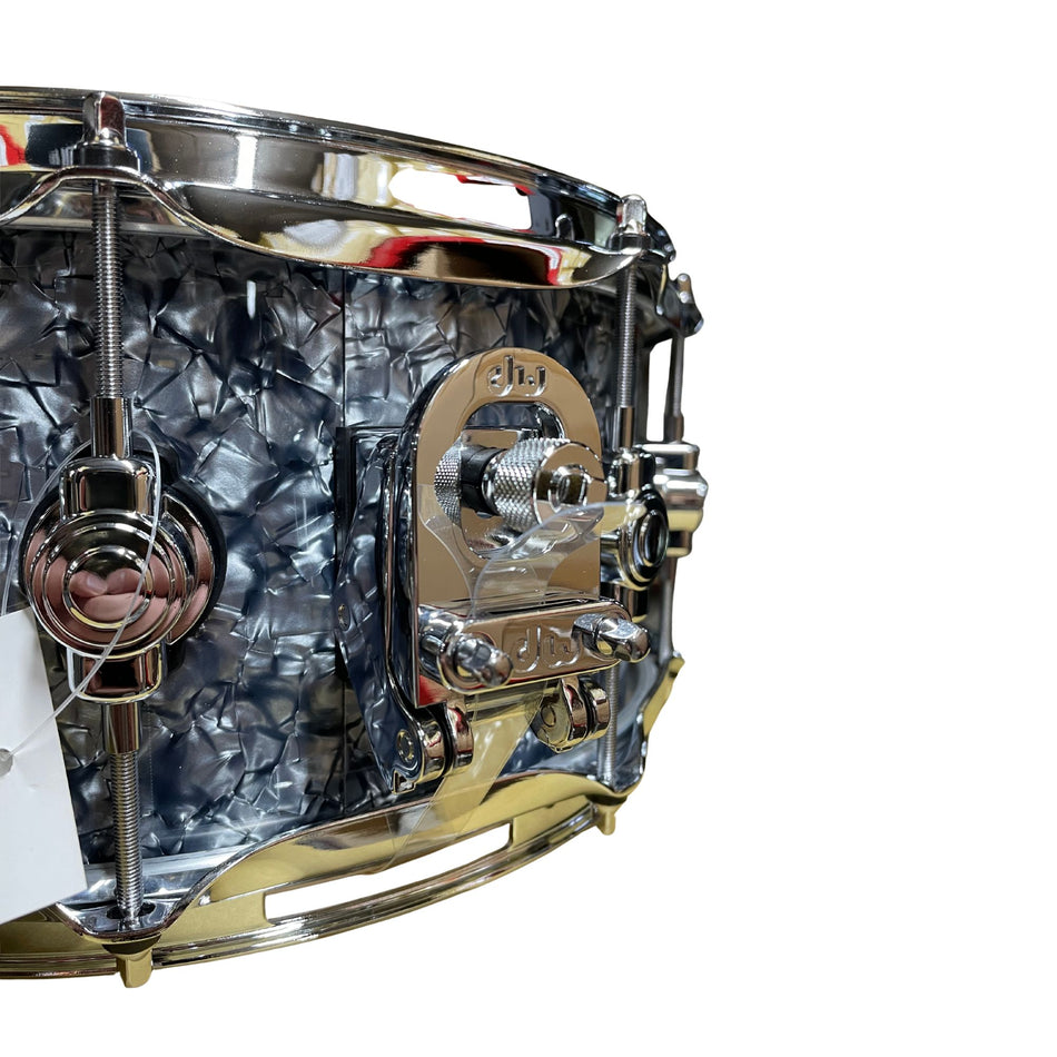 DW Drums Design Series Caja 14×6″ Silver Slate Marine