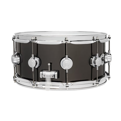 DW Drums Collector's Series Caja 14×6,5″ Black Nickel Over Brass
