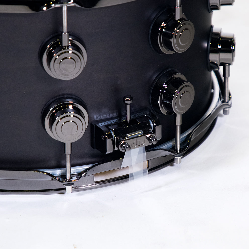 DW Drums DRX27514SSN Caja 14x7.5" Ebony Satin Oil / Black Nickel Collector Series