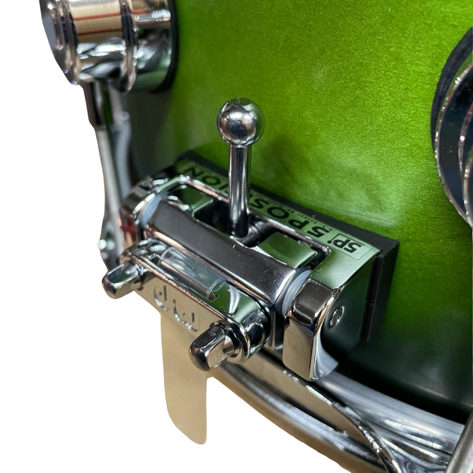 DW Drums Collector's Series Caja 14×7″ Maple Lime Green to Ebony Burst