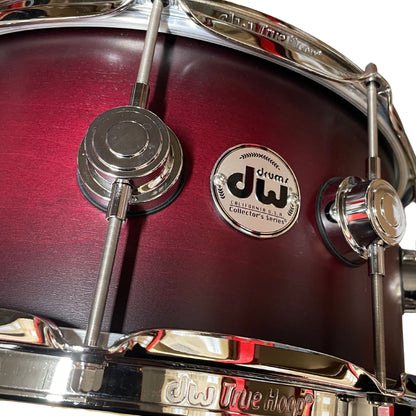 DW Drums Collector's Series Caja 14×6,5″ Maple Satin Oil Cherry to Ebony Burst