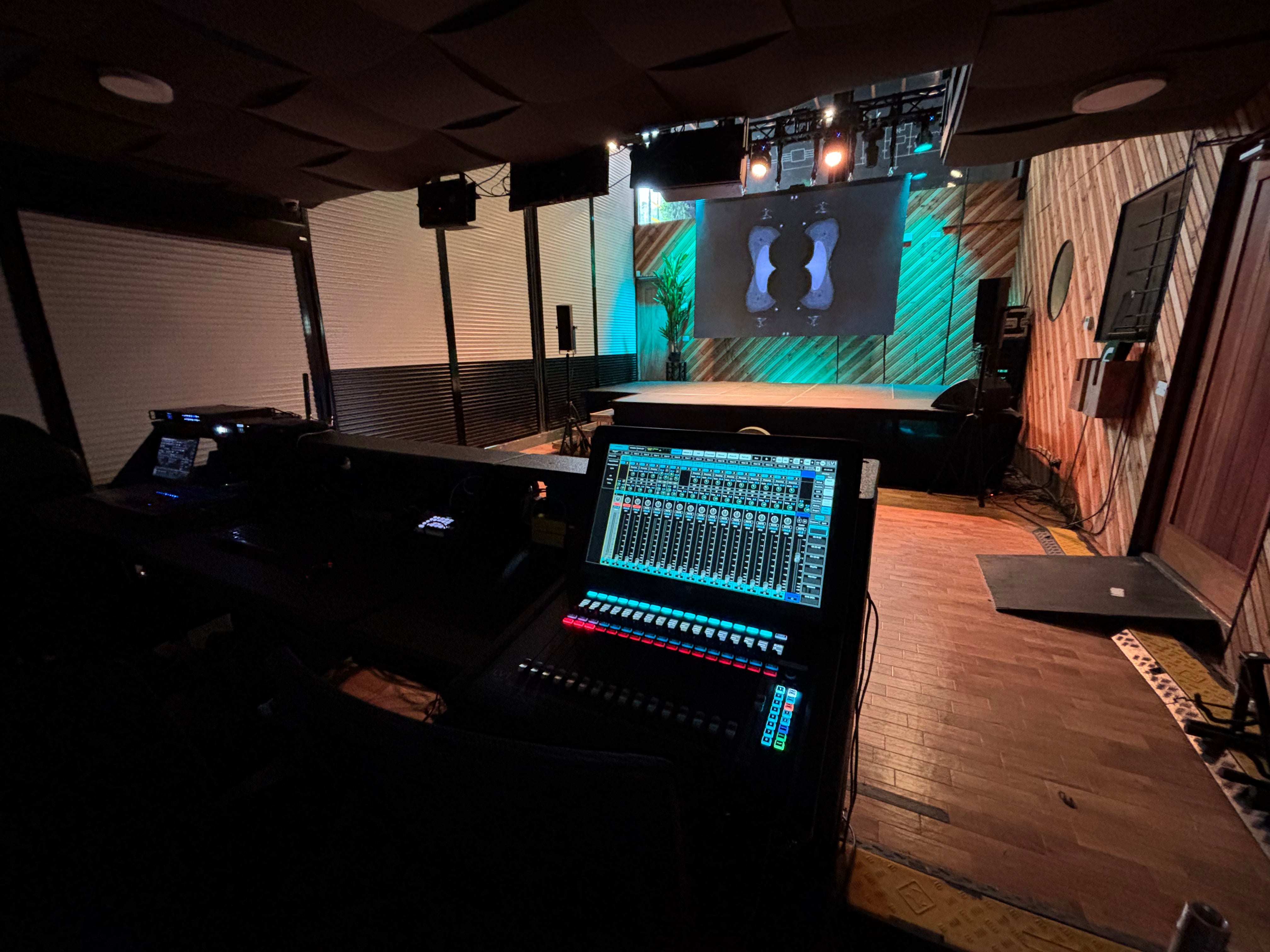 LiveStage Promusic 3